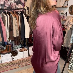 Chemise Satin Bordeaux